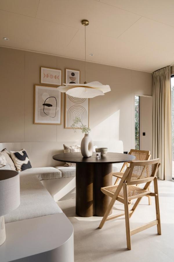 Luxe Tiny House Stec Midden Op De Veluwe In Nunspeet Vila Exterior foto