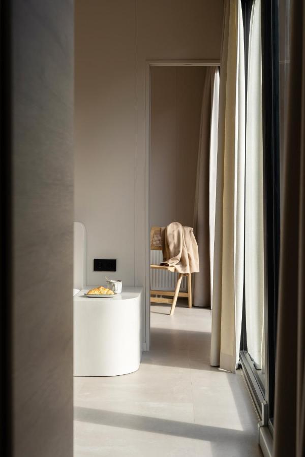 Luxe Tiny House Stec Midden Op De Veluwe In Nunspeet Vila Exterior foto
