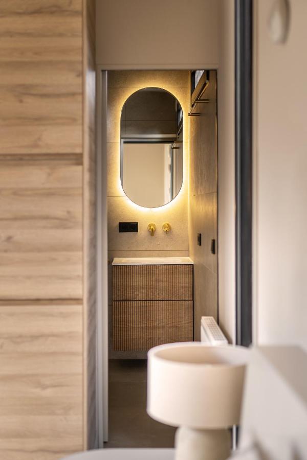 Luxe Tiny House Stec Midden Op De Veluwe In Nunspeet Vila Exterior foto