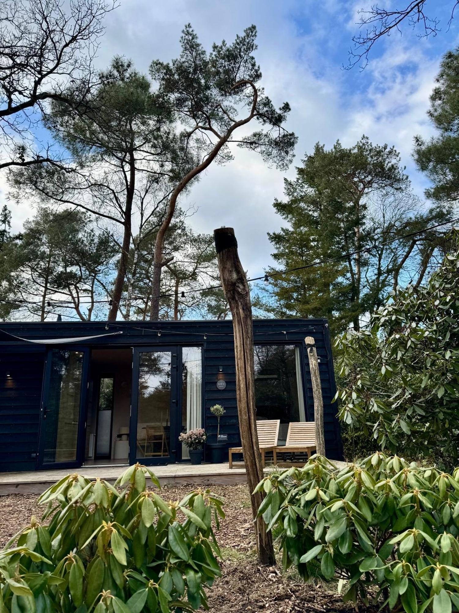 Luxe Tiny House Stec Midden Op De Veluwe In Nunspeet Vila Exterior foto